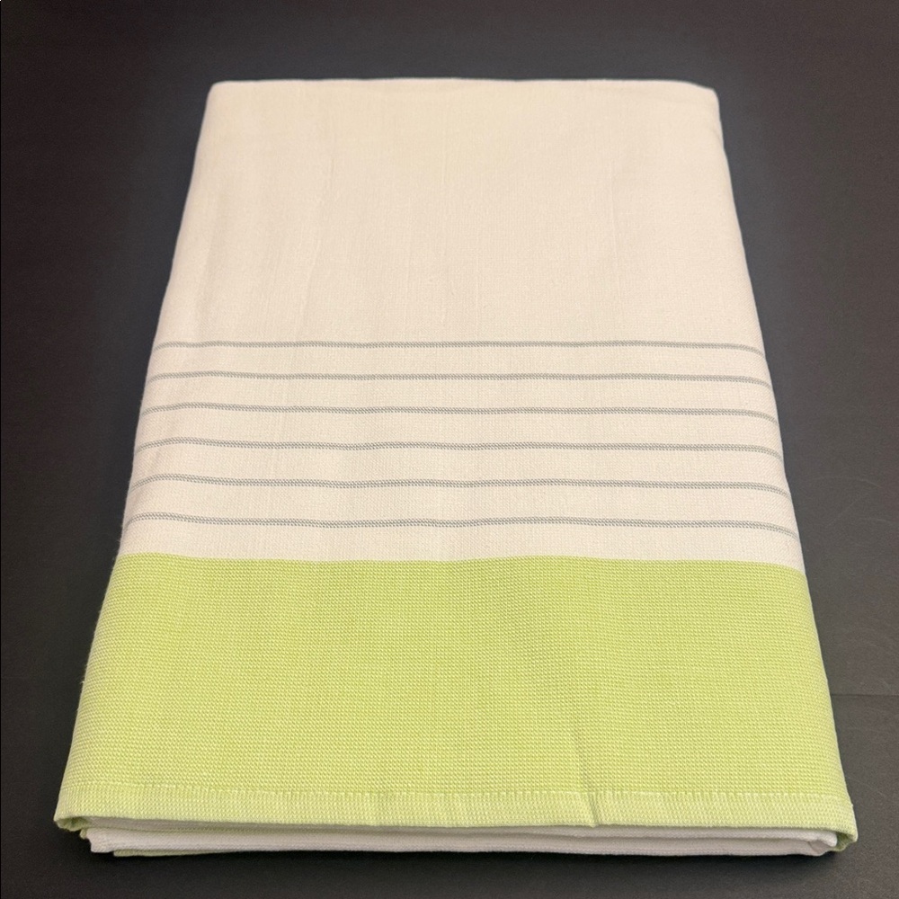 💥DREAM AT HOME By Peacock Alley 370GSM Talia Beach Towel -Green/White